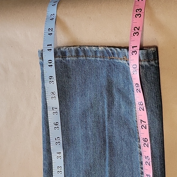 Levi's 559 Relaxed Fit Straight Leg Jeans, Size 33x32, Great Used Condition - Picture 9 of 14